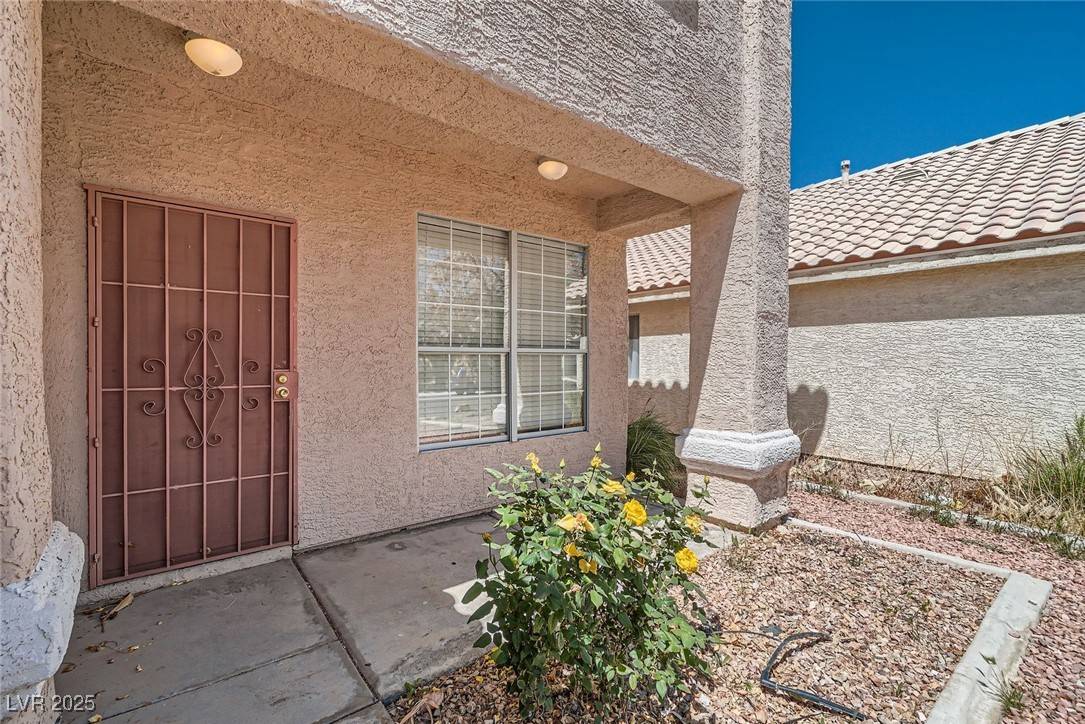 Las Vegas, NV 89130,5921 Royal Castle LN