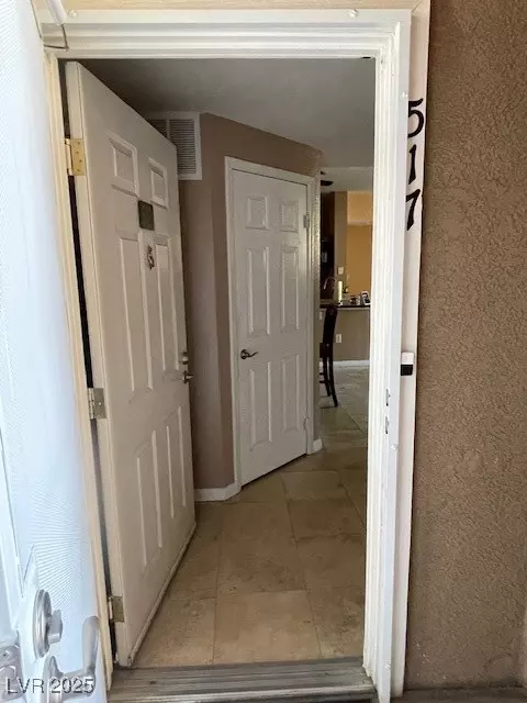 Henderson, NV 89012,231 W Horizon Ridge Pkwy #517