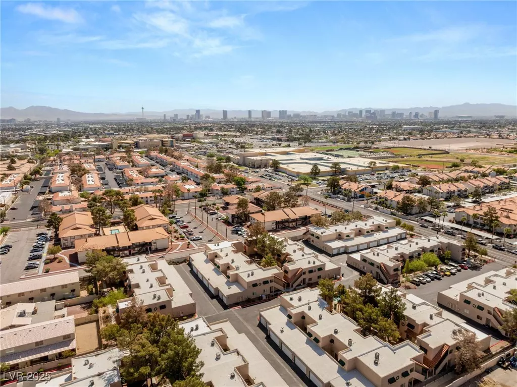 Las Vegas, NV 89146,6750 Del Rey AVE #226