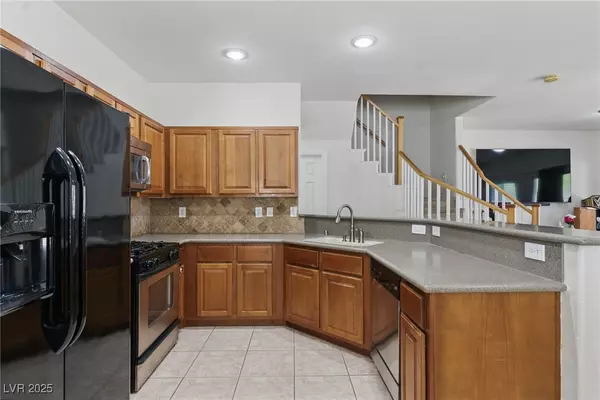 Henderson, NV 89002,1069 Thrill CT #102