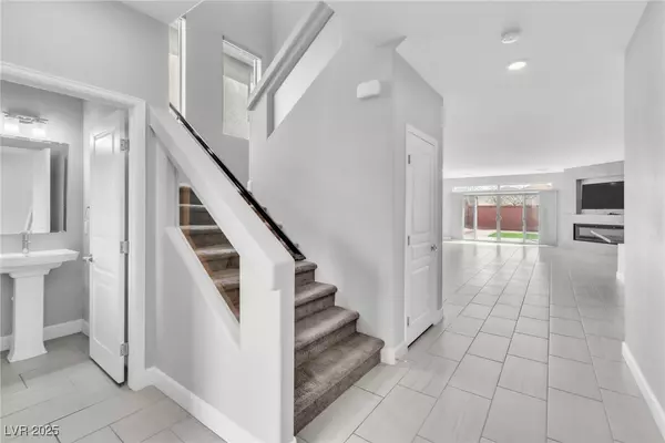 Las Vegas, NV 89139,8154 Shale Canyon ST