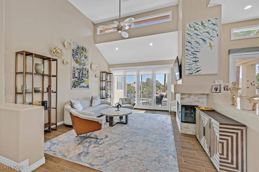 Las Vegas, NV 89113,8161 Round Hills CIR