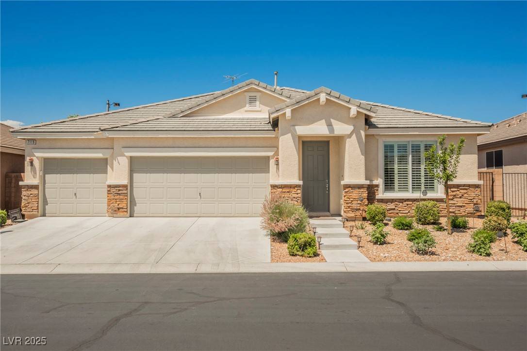 7119 Saddle Back Peak ST, Las Vegas, NV 89166