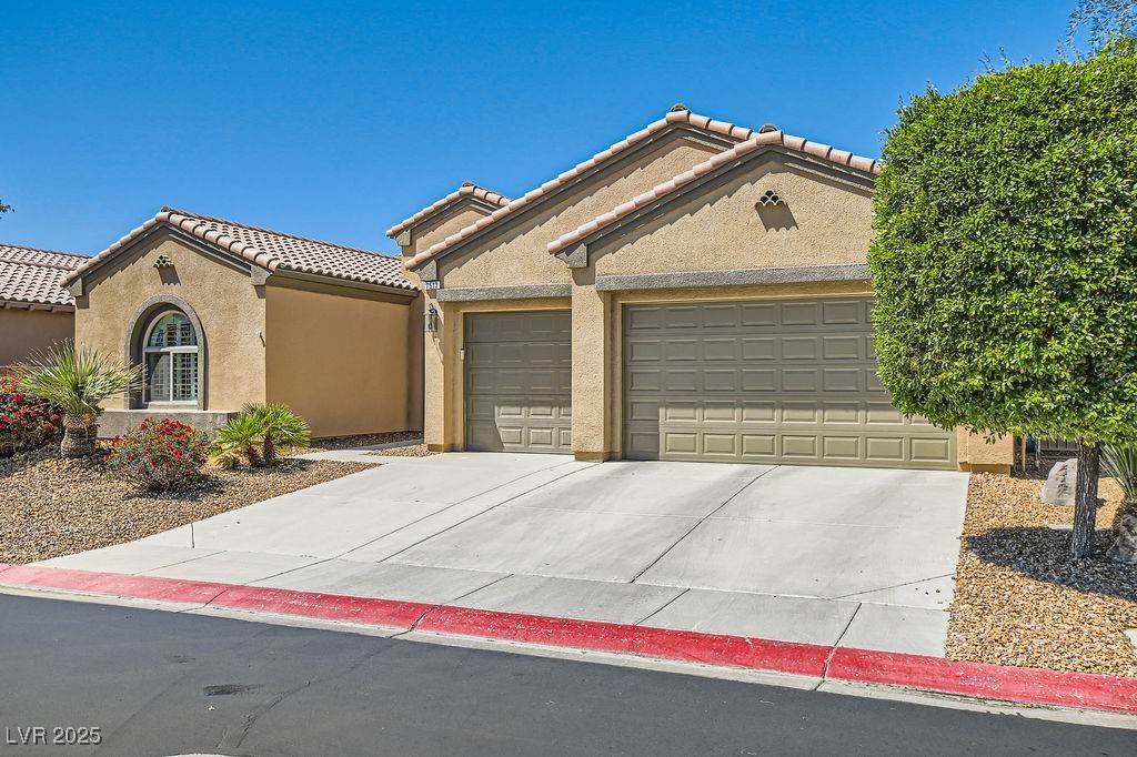North Las Vegas, NV 89084,7513 Java Sparrow ST