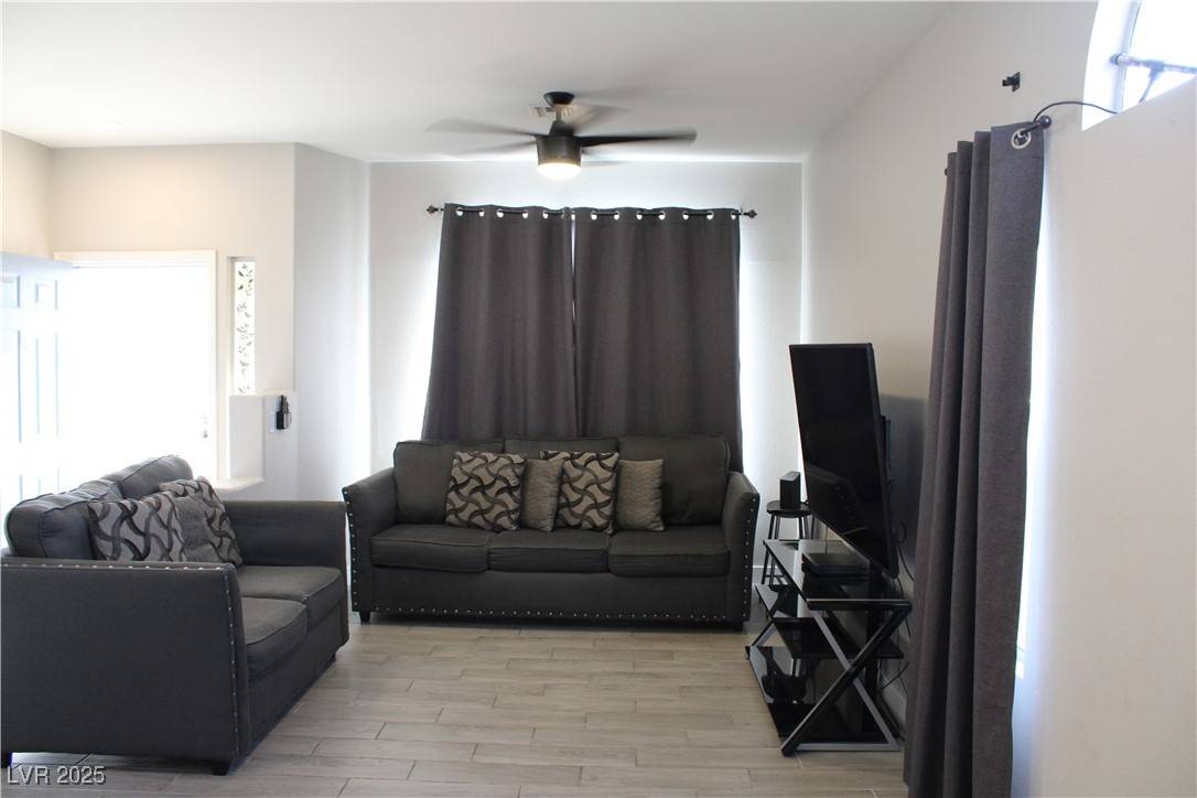 North Las Vegas, NV 89032,3524 Silver Lantern DR