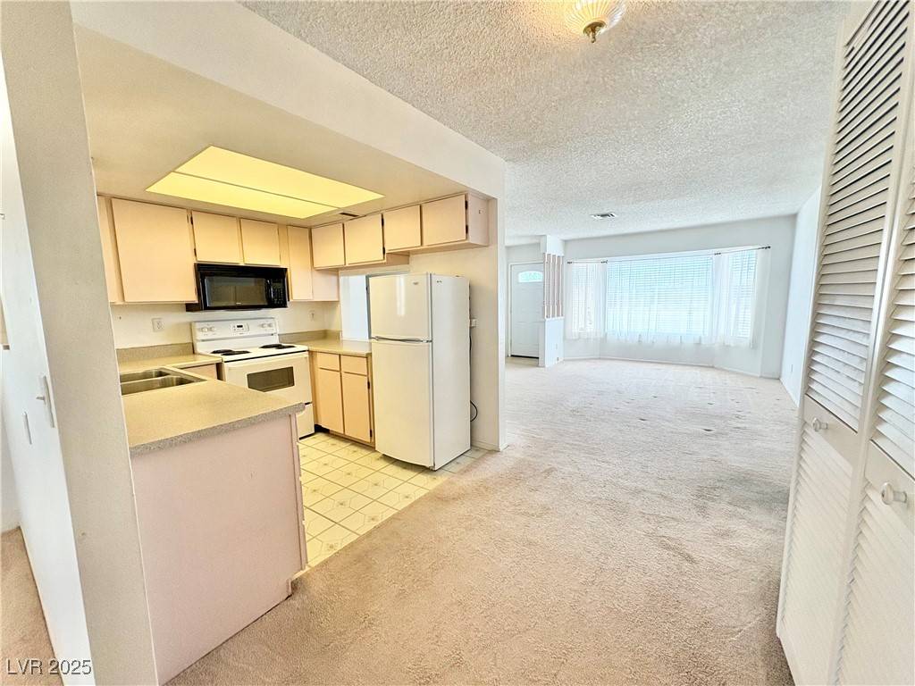 Pahrump, NV 89048,810 E Calvada BLVD