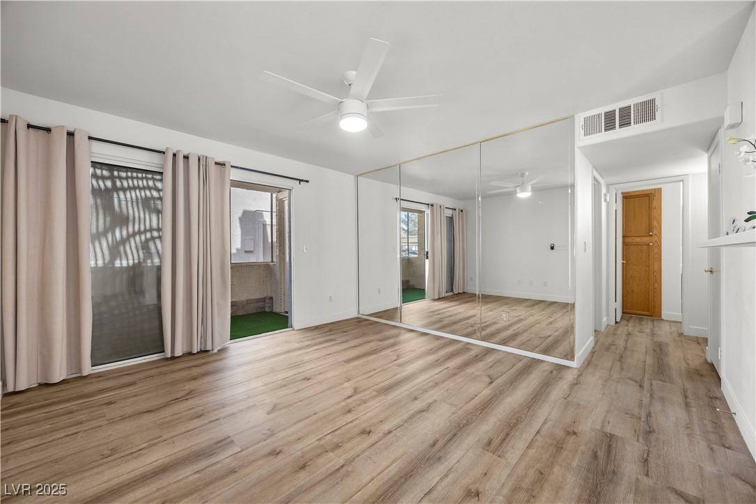 3425 E Russell RD #155, Las Vegas, NV 89120