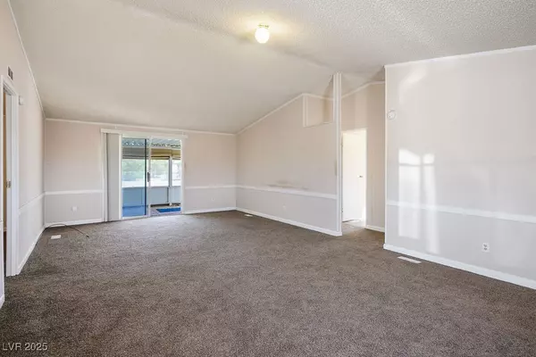 Pahrump, NV 89048,2370 Schifrin ST