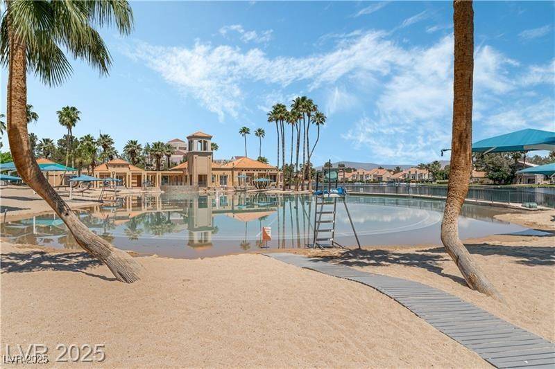 Las Vegas, NV 89128,3151 Soaring Gulls DR #1201