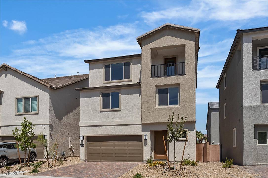 Las Vegas, NV 89113,7482 Lodano AVE
