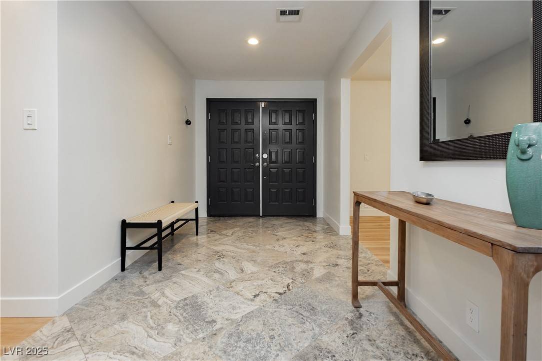 Henderson, NV 89014,3007 La Mesa DR