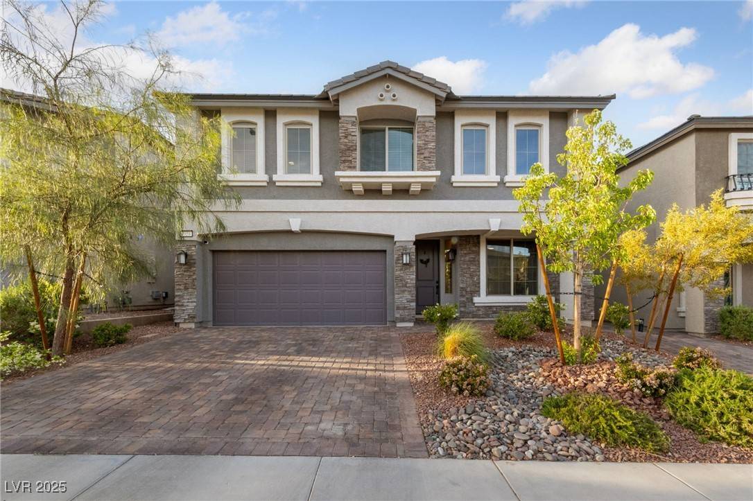 7058 W Camero AVE,  Las Vegas,  NV 89113