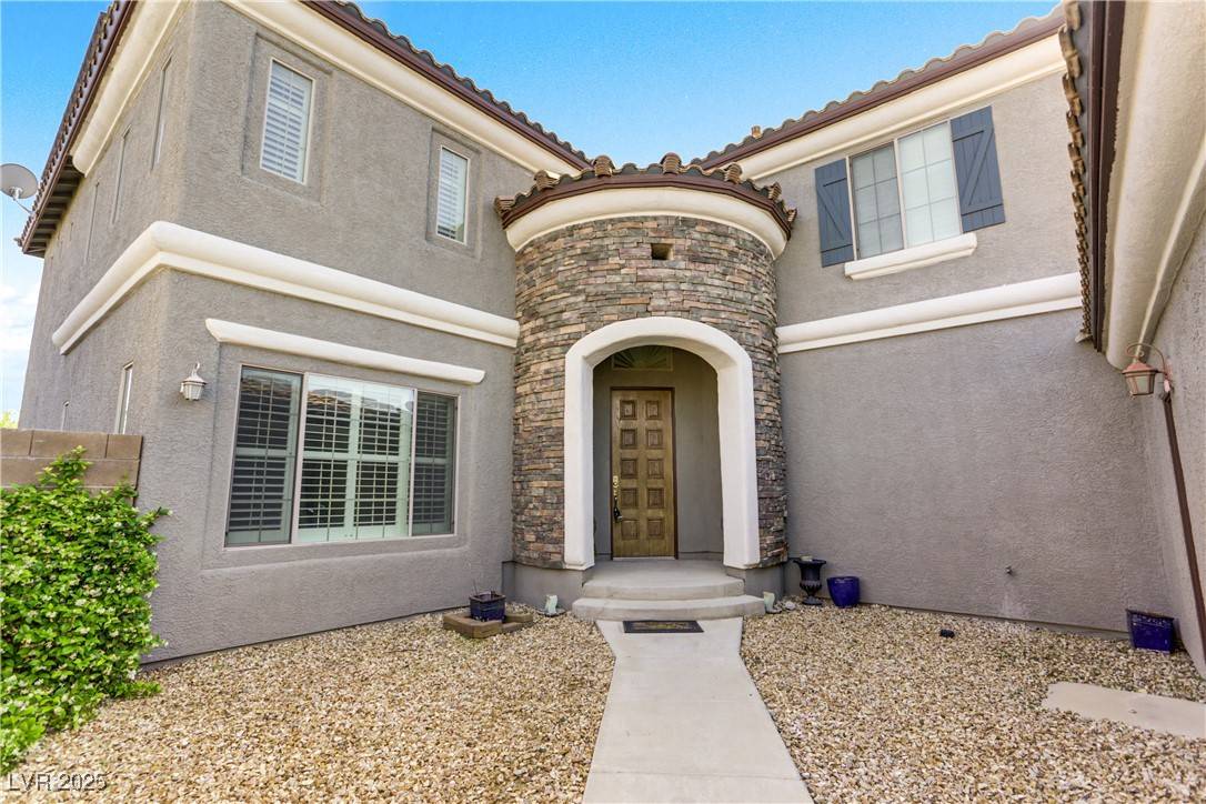 10013 Scenic Walk AVE, Las Vegas, NV 89149