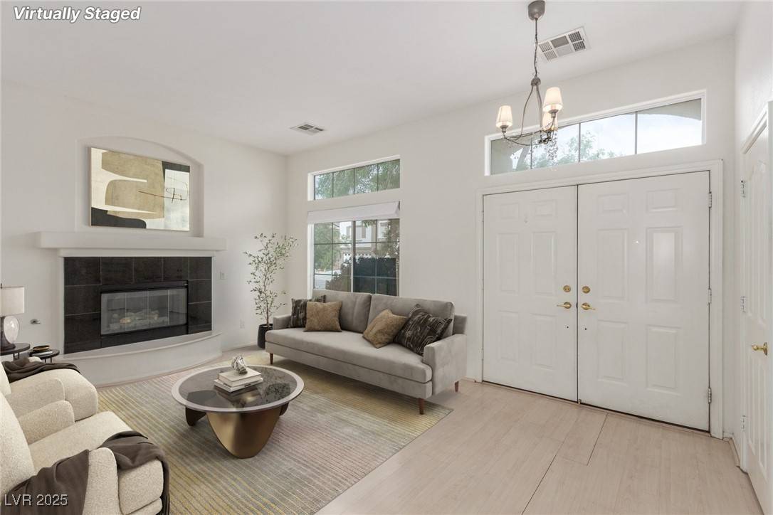 Las Vegas, NV 89123,9339 Bondeno ST