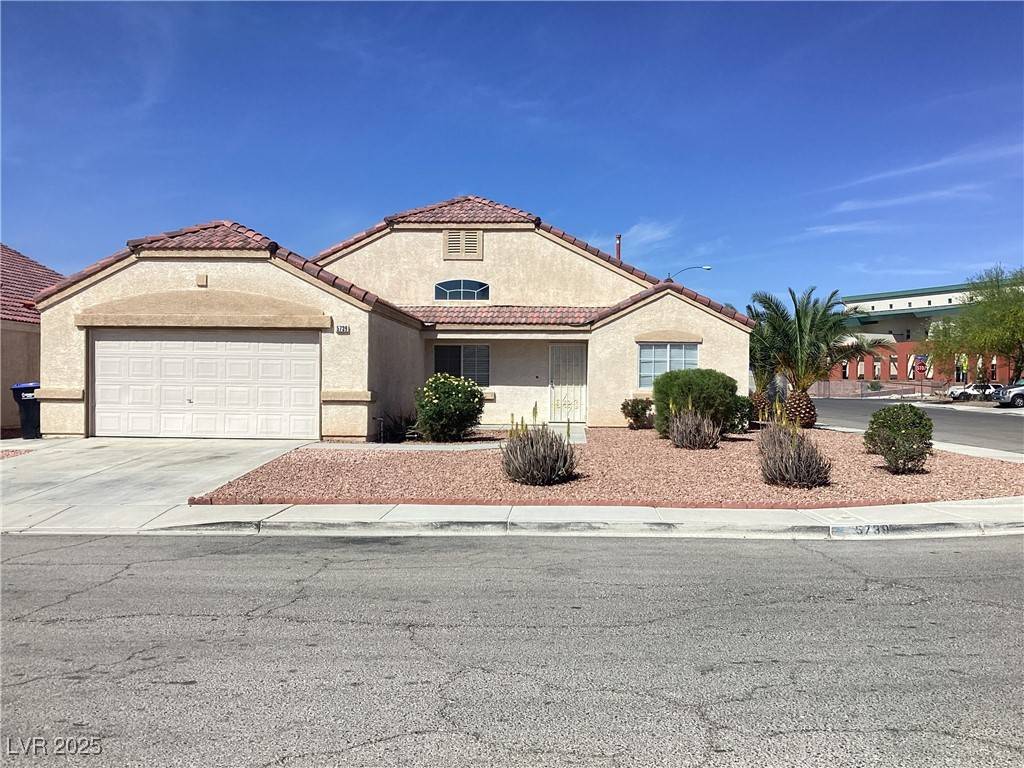 5739 Kona Mountain ST, North Las Vegas, NV 89031