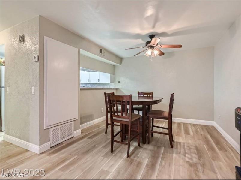 2080 Karen AVE #34, Las Vegas, NV 89169