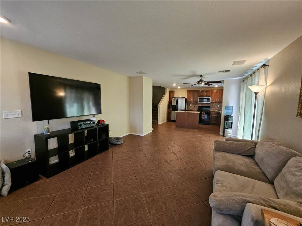 Las Vegas, NV 89129,4256 Perfect Drift ST