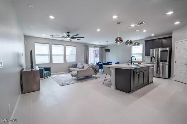 Las Vegas, NV 89148,8781 Cotovia AVE