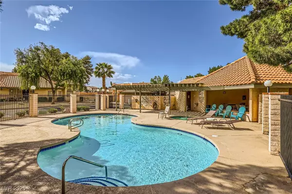 Las Vegas, NV 89121,3637 Laguna Del Sol DR