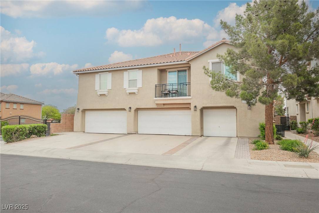 Henderson, NV 89012,32 Hudson Canyon ST #2