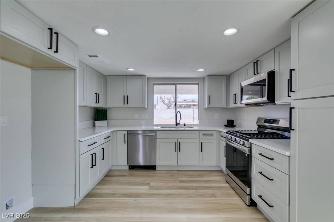 5508 Kettering PL, Las Vegas, NV 89107