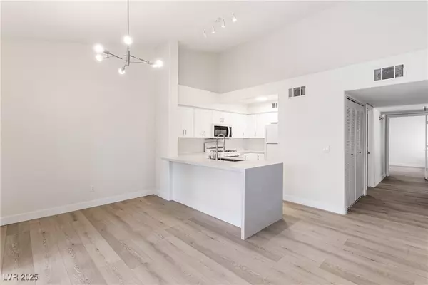 2251 WIGWAM #424, Henderson, NV 89074