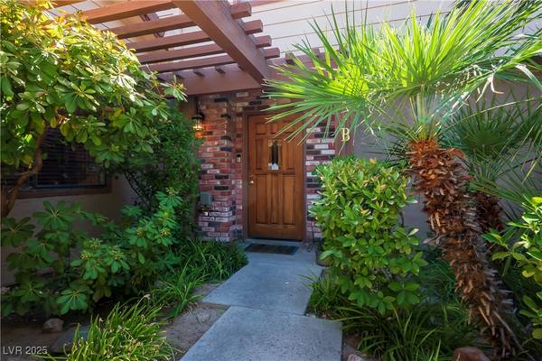 3482 Lorilou Lane LN #B, Las Vegas, NV 89121