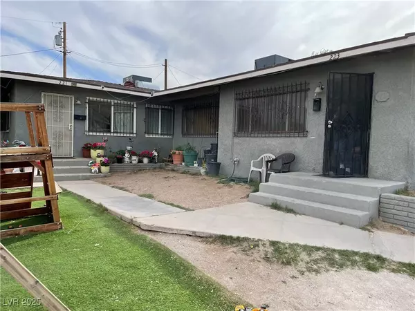 Las Vegas, NV 89106,221 George PL