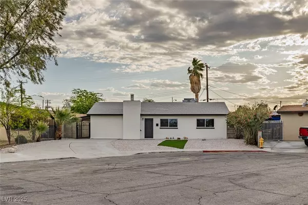2905 Dogwood CT,  North Las Vegas,  NV 89030