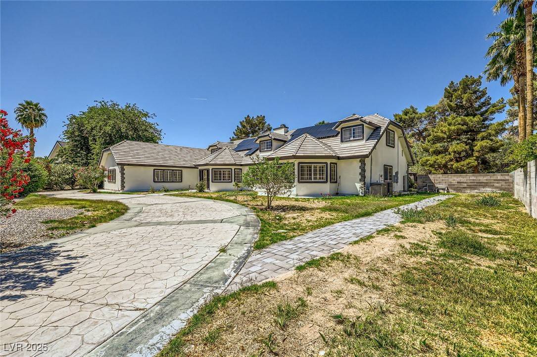 Las Vegas, NV 89120,7165 Mira Monte CIR