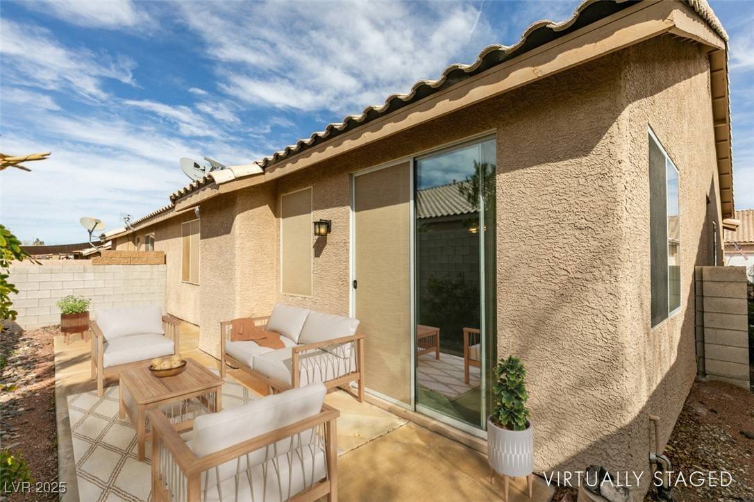 Henderson, NV 89074,205 Crown Imperial ST