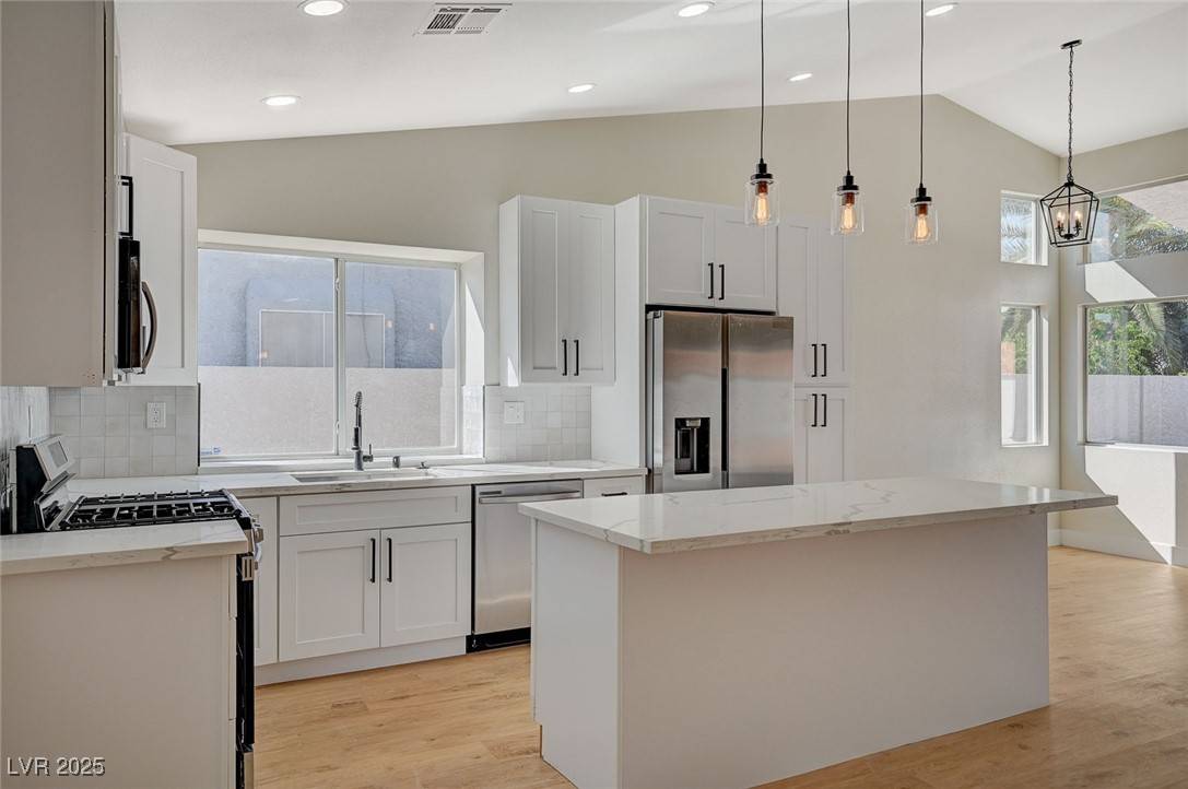 4010 Herblinda LN, North Las Vegas, NV 89032