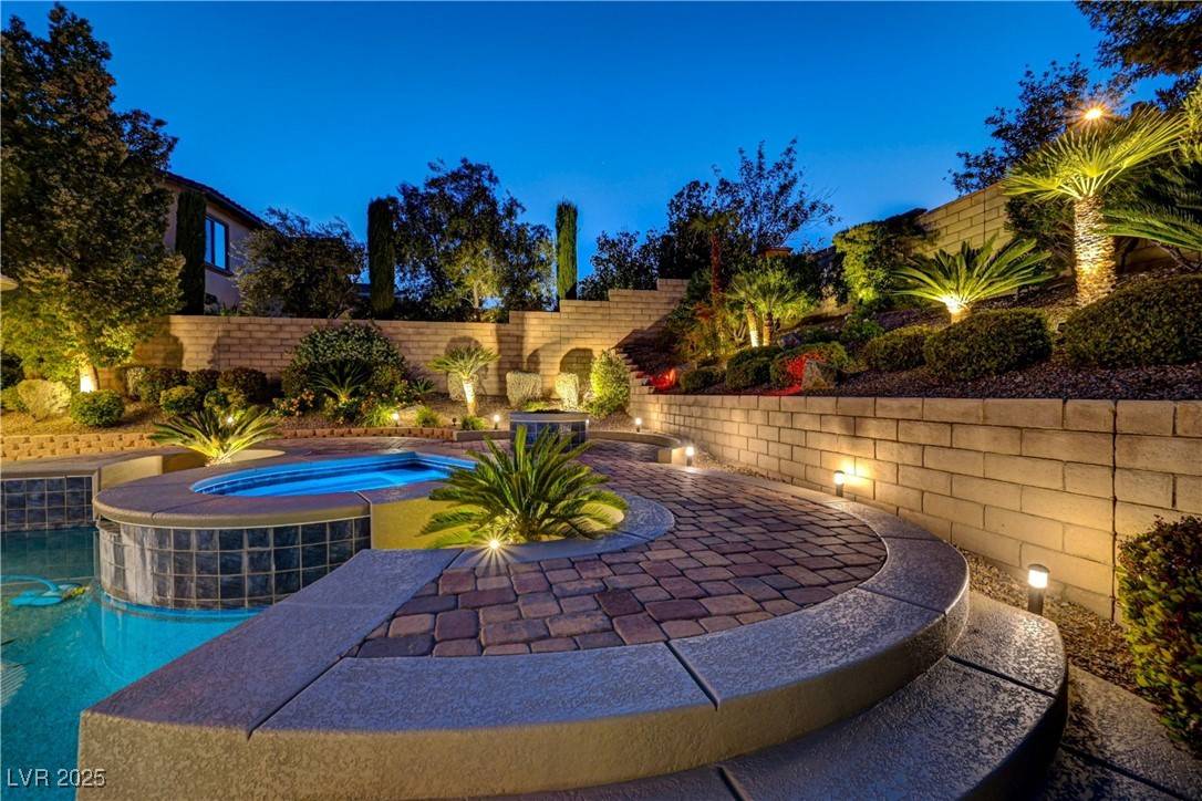 Las Vegas, NV 89138,12122 High Country LN