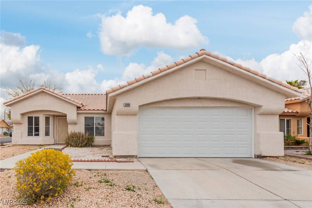 3606 Altar Rock LN, North Las Vegas, NV 89032