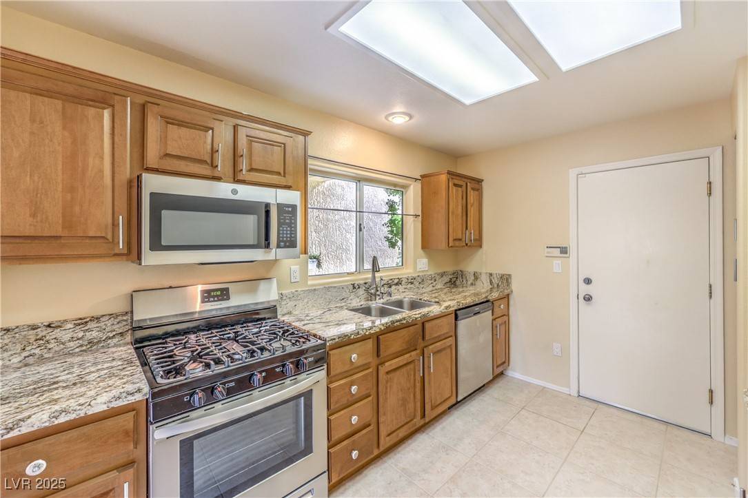 Las Vegas, NV 89134,9948 Bundella DR