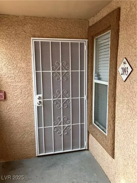 Las Vegas, NV 89128,1150 N Buffalo DR #2093