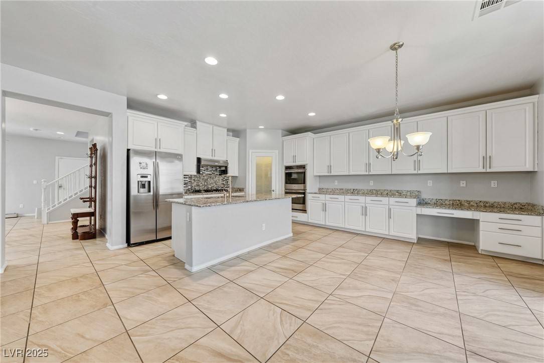 Las Vegas, NV 89117,7176 Summer Grove AVE