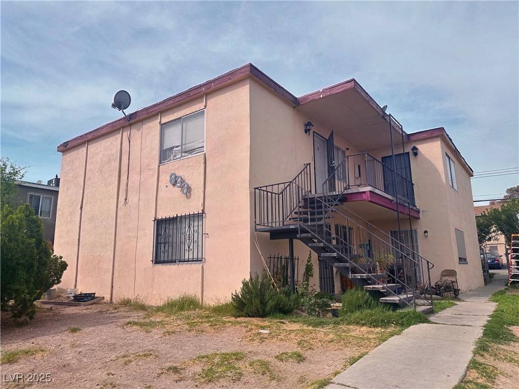 Las Vegas, NV 89101,833 BRUCE ST