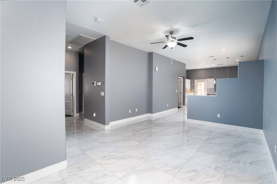 Las Vegas, NV 89106,1635 Dwayne Stedman AVE
