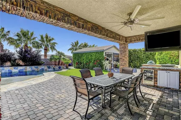Las Vegas, NV 89149,7360 Southern Magnolia ST