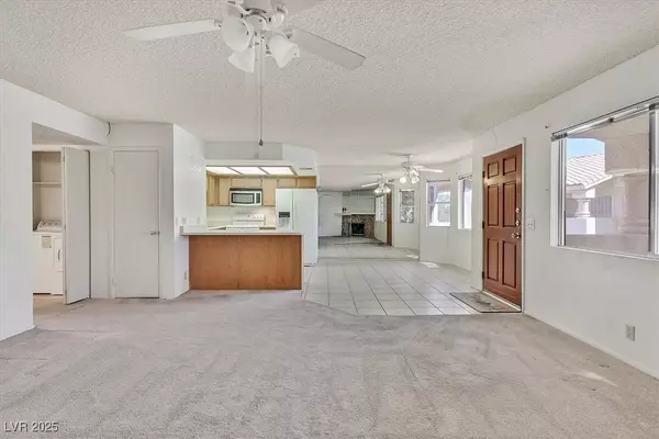 Las Vegas, NV 89128,1313 Pinto Rock LN #202