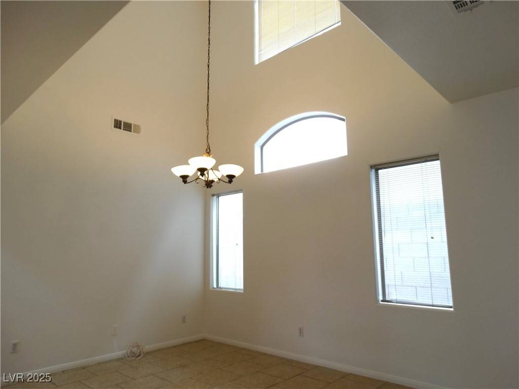 Las Vegas, NV 89156,6356 Diego DR