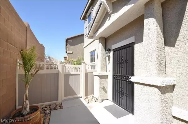 Henderson, NV 89011,961 Wembly Hills PL