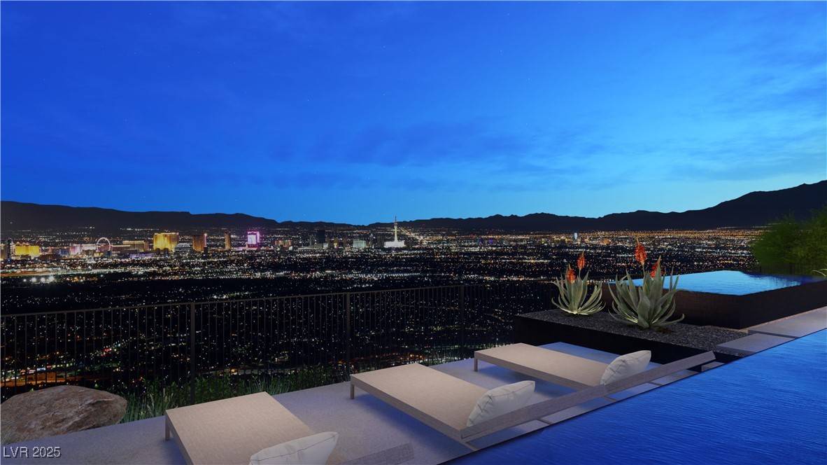 Henderson, NV 89012,607 Grand Rim DR