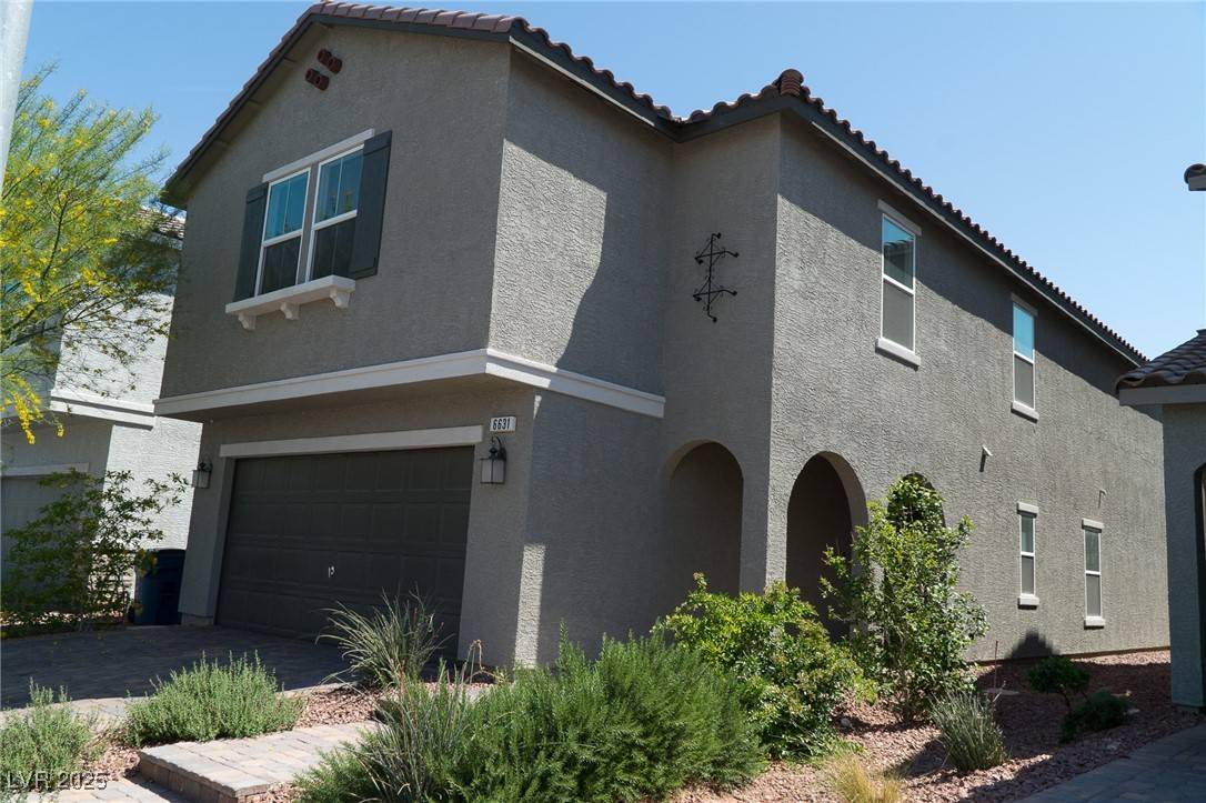 Las Vegas, NV 89108,6631 Frosted Harvest AVE