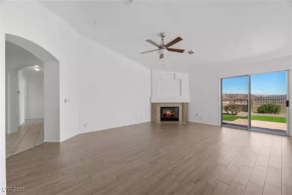 Henderson, NV 89011,1043 Armillaria ST