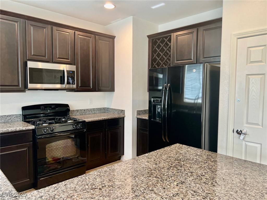 North Las Vegas, NV 89081,5653 Nobleton CT