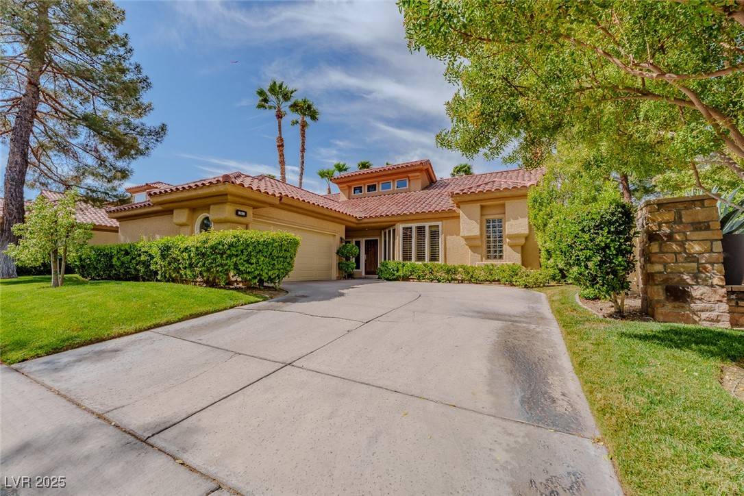 8199 Pinnacle Peak AVE, Las Vegas, NV 89113