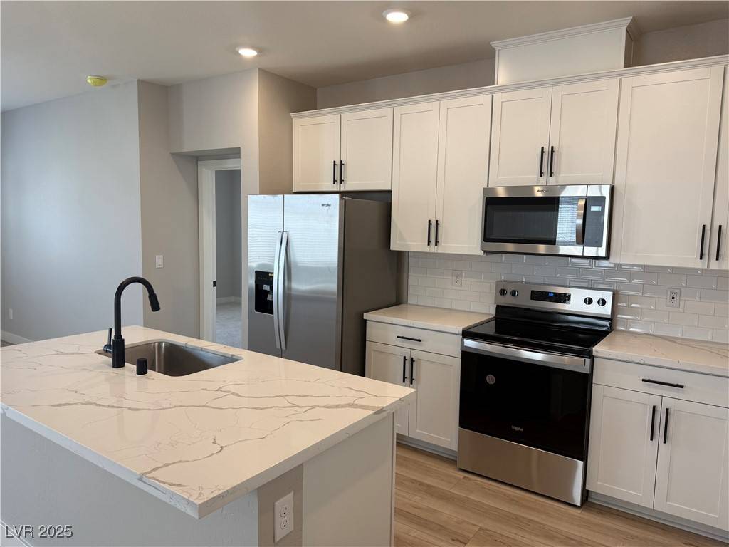 North Las Vegas, NV 89032,3216 Walker River ST