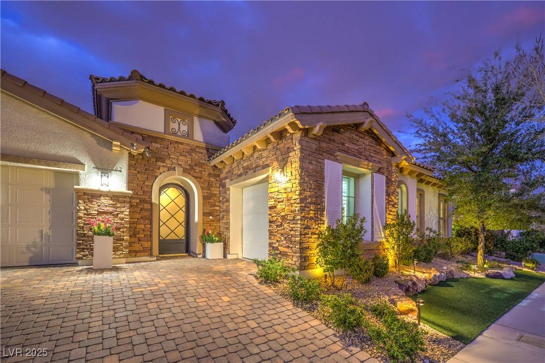 Las Vegas, NV 89141,62 Grand Masters DR